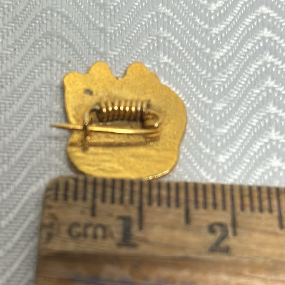 Enamel panda lapel pin - Picture 2 of 2